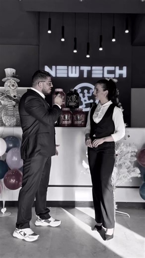 NewTech Sports Center on Instagram: "🎯 Pour tout abonnement annuel 🎁 Compléments alimentaires d’une valeur de 1000 DT OFFERTS 💪 Accès libre : cardio, musculation & cours collectifs 👊 Coaching professionnel ⏳ Les places sont limitées 📍 29 rue des Minéraux, Charguia 1 – Ariana 📞 57 099 450 / 57 099 451 👉 Réservez vite votre place !"