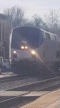 Amtrak P42DC 81 leads Amtrak P194-27 through Ashland #amtrak #northeastregional #recorderoftrains