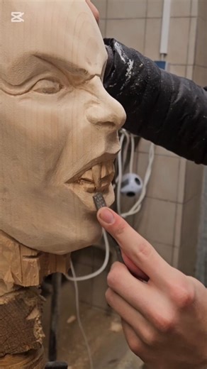 Michael Buchner | Short days and long nights. Krampus Saison. #art #woodcarving #Krampus buchner_masken schnitzen fy fyp krampusmasken | Instagram