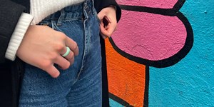 Millions worldwide join 'pear ring' social experiment to get rid of dating apps