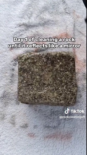 No way that happened ☠️☠️ #rock #cleaning #mirror #fyp