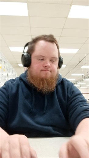 Michael Hawley (@michael.hawley7)’s videos with original sound - Elijah Walker