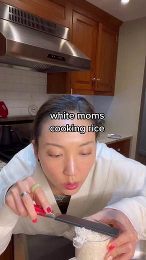 Cooking Rice: Asian Mom vs White Mom