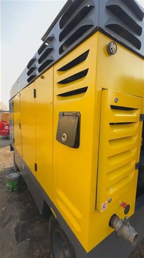 Used air compressor, Atlas 1050, 3688 operating hours, manufactured in March 2012,pressure 25 bar,