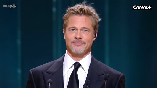 【Brad Pitt】皮特将2023年凯撒奖颁给大卫·芬奇【中英熟肉】很高兴能趁机'突袭'他 芬奇最爱皮皮鼠 他们就是双向奔赴