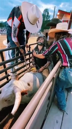 33K views · 284 reactions | trying my hand at bull riding- thank you snowmass rodeo - - - - - - - #bullriding #bullrider #bullriders #rodeo #girlbullrider #wrangler #ranch #western #cowboy #cowgirl #wranglerjeans #colterwall #tylerchilders #punchy #bulls | Bull Riding | Facebook