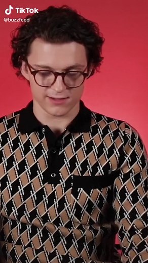 POV: Trying To Present In Front Of the Friends Who Make You Laugh | Take the BuzzFeed Quiz