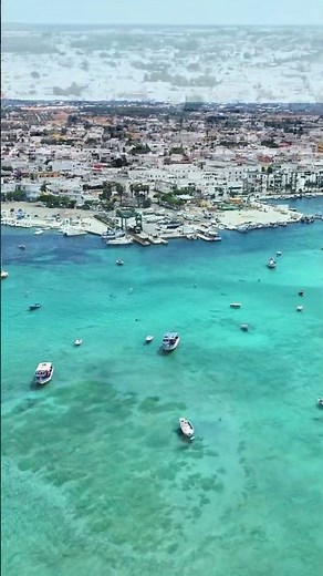 Porto Cesareo come non l’hai mai visto 🇮🇹🌊 | Drone 4K #Shorts
