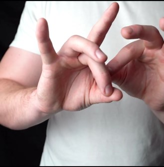 Crazy Coin Trick (Tutorial) 😮