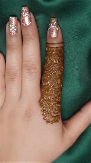 New Finger Back Hand Mehndi Design Mehandi Ke Sundar Design 🌿🌿👍 //#mehandidesign