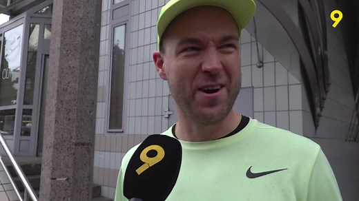 8K views · 82 reactions | Lors de la course de Noël, une dizaine de catégories se succèdent durant toute la journée dans les rues de Sion. Les élites bien sûr, mais aussi les entreprises, les interclasses, les familles etc.etc. Les populaires eux aussi ont droit à leur course, ils étaient plus de 130 à s'élancer | Canal9 | Facebook