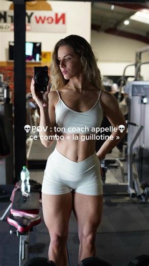 Combo Leg Extension et Hack Squat pour les Courageux