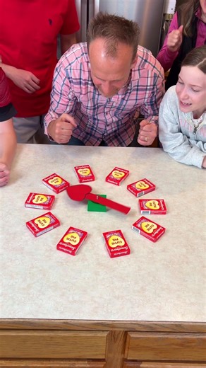 Sweethearts Candy Game💕🍬#games #partygames #family #valentinesday #holiday