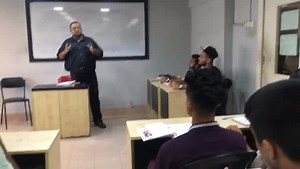 #SpokenEnglishClassAtSpeakersCouncil Spoken English classes are tailored for students who are interested in using the English language for Speaking, Listening, Reading, and Writing. Our esteemed faculty is speaking about the uses of the English language in everyday life in a corporate life and in a foreign country. The students answer his questions and then are given tasks to complete. Join Speakers Council and enroll in our Spoken English course. Location: 2nd Floor, Opposite to Hotel Lord’s In