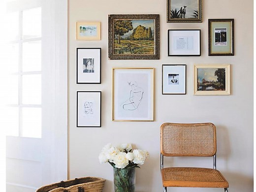 The Best Way To Hang Pictures On A Wall  - Bunnings Australia