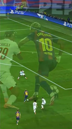 #LamineYamal Skills #NunoMendes #SKills #football #shorts #shortvideo #championsleague #psg #barca