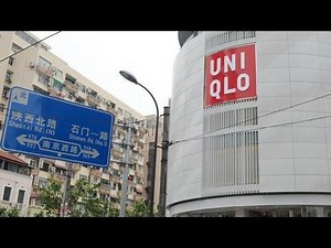 ユニクロ、上海に世界最大店オープン 開店前から大行列