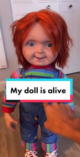 What is happening #chucky #chuckydoll #skit #skits #halloween #halloweenishere #movie #kingzippy #scary #doll #justafunvideo #fiction