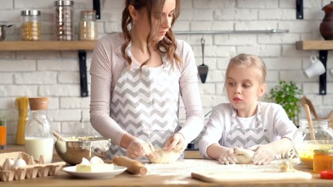 Kaome Silicone Bread Basket, 9 Inch Round proofing baskets for sourdough bread baking, Foldable Silicone Proofing Basket for Easy to Clean and Store, Green