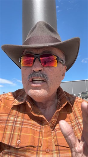 579K views · 8.2K reactions | Let me dispel the fantasies of connecting a metal light pole to a ground rod. For the details watch MikeHolt.com/Fantasies | Mike Holt Enterprises | Facebook