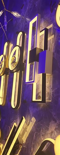 #smallbusiness #fyp #videoviral #chris lightning