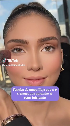 Aprende Maquillaje Profesional: Técnicas Esenciales