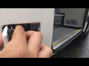 大型バスのドア開閉