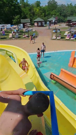 Super Yellow Water Slide at Petroland Aquapark 🇷🇸