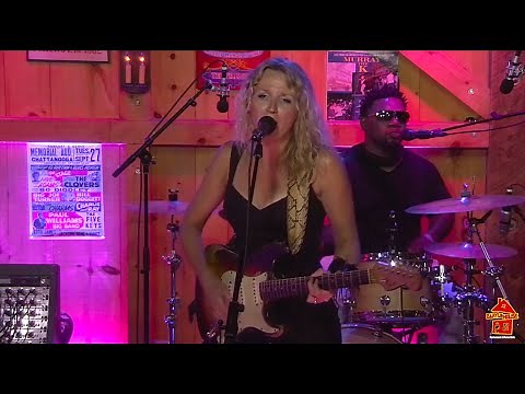 Ana Popovic - Live Stream at Daryl's House Club 7.31.20