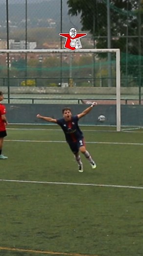 O especialista nos penáltis voltou a converter! 😁🔴⚪ Depois de um compasso de espera, Magriço pode enganar o guarda-redes e fazer o empate. MJP. Uma Mística sem Igual 🦁🔴⚪ | Movimento Juventude da Póvoa