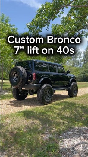 2026 Ford Bronco on 40s custom build #broncos #40s #liftedtrucks #7inch #fordbronco #ford #offroad