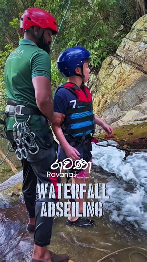 Adventure has no age limit! 🌊🧗‍♂️ Watch this young explorer take on the Waterfall Abseiling challenge at Ravana Adventure Park. Would you try this adventure with your family? 💪✨ #RavanaAdventurePark #EllaSriLanka #WaterfallAbseiling #AdventureSriLanka #FamilyAdventure