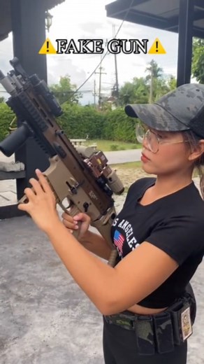 Tech I Want | Tech & Innovation on Instagram: "Would you like a gun like this, or you prefer the real one?"