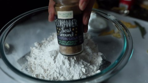 Perfect Vegan Blueberry Muffins: Fluffy, Delicious, and Easy to Make