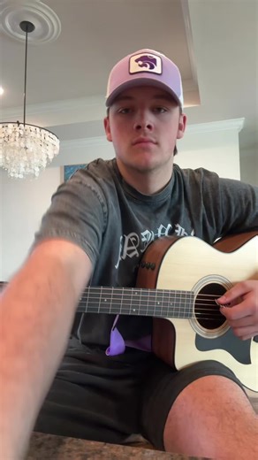 Beginner Guitar Tips with Cade Martin