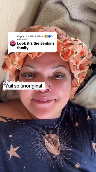 Replying to @NaNa BaNaNa🥸💙 look it’s another bitch that’s new here. We are the Pasienza’s 😭🤏🏽