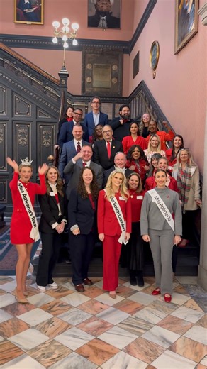 The #SmartHeartAct would make sure lifesaving equipment and cardiac emergency response plans are within reach when seconds matter. We showed up. We spoke up. Now it’s time to act. Text SMARTSC to 46839. Learn more ➡️ http://spr.ly/6182hEwHw | American Heart Association - South Carolina