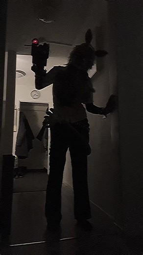 #MANGLE ~ i hope this does atleast better i wanted to try to make this be like the vhs tapes #cosplay #fnaf #fivenightsatfreddys #manglecosplay