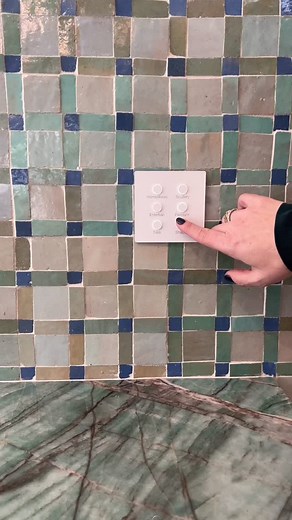 1.2K views · 5 comments | Motorized roman shades that drop with the touch of a button! Texture, warmth, and instant privacy, without the visual clutter. #melbeaninteriors #luxemidcentury #customhome #designerdetails #romanshades | Mel Bean Interiors | Facebook