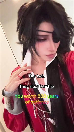 Understanding Elite Ball Knowledge in Huacheng