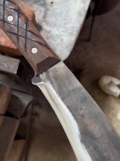 Membuat Gagang Pisau Kayu: Berbagai Teknik dan Desain