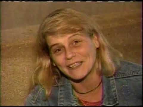 WFOR 6 p.m. close and CBS Evening News open - 2002-12-24