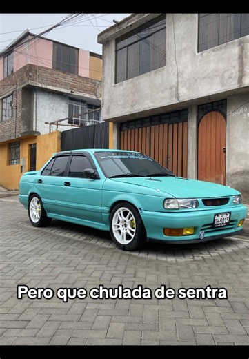 No suelo filmar autos en la calle perl este se lo merece y como no si es el sentras mas bellako que vi hasta ahora, una ves mas digo el dueño lmporta y mucho, y gracias al dueño por las butacad un tipazo #sentra #nissan#tsuru #tsurutuneado