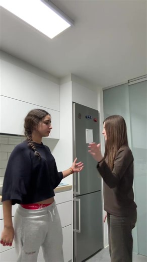 Videos de 🦆🍄 (@patoseta) con “Mickey Mouse Club House Theme - TootyMcNooty”