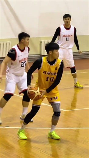 掌握步伐：让你的走步成为潮流标杆