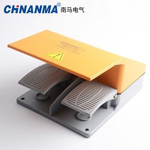[Hot Item] 10A 250VAC Momentary Plastic Foot Pedal Switch