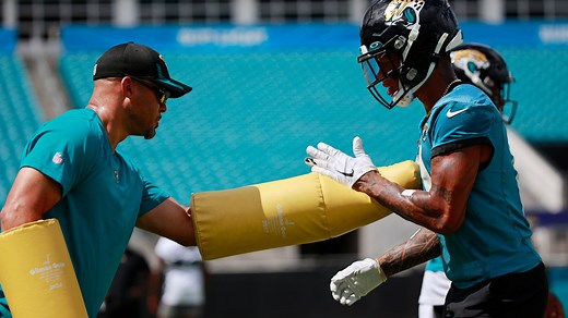 Jaguars' Chris Jackson hired by Texas Longhorns as WR coach and passing-game coordinator