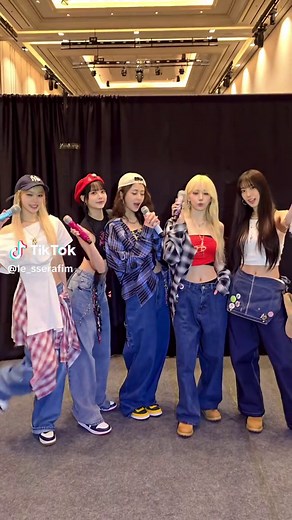 Custom Mic by Le Sserafim - Review and Unboxing