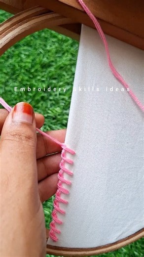 🪡😍 Simple hand embroidery stitch #reelsviralシ #fbreels #stitch #viralreels #reelsviral #fbreelsfypシ゚ #reels #viral #foryou #reel | Embroidery Skills ideas