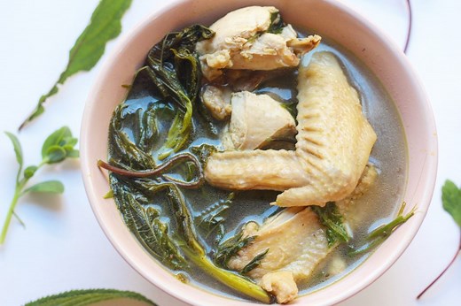 Boiled Chicken w/ Hmong Medicinal Herbs (Tshuaj Hmong hau ntsug Qab) - C.HerCreations
